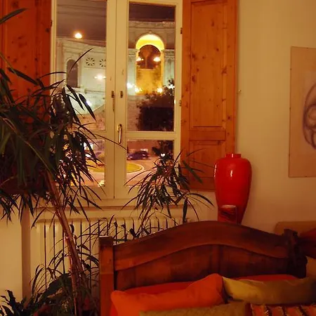 Oda ve Kahvaltı St. Remy 3*