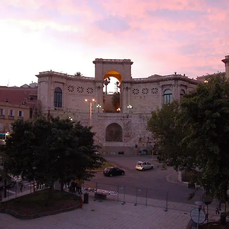 St. Remy Oda ve Kahvaltı Cagliari